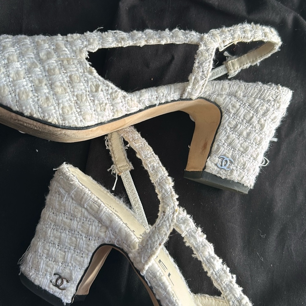 Chanel Tweed Cream/White Black Captoe Slingbacks EU 39C - Picture 11 of 14